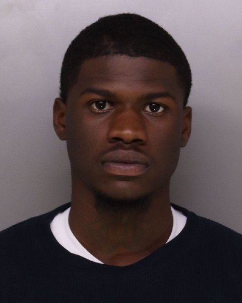 Mugshot of WILMAUNI BARFIELD
