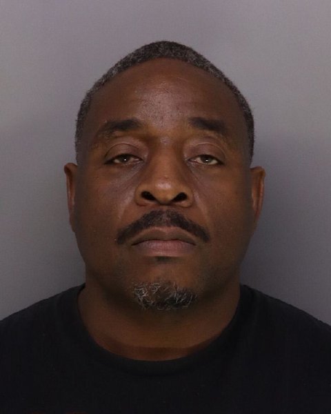 Mugshot of DARON LONDON
