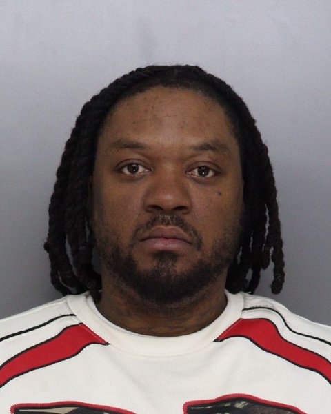 Mugshot of TYSHAWN COLE