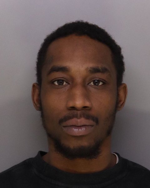 Mugshot of TREYVON ARNOLD