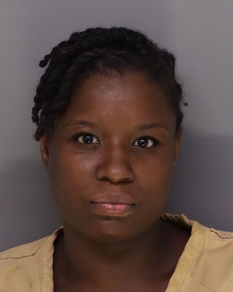 Mugshot of LATISHA SUGGS