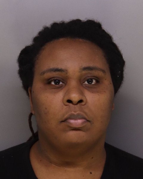Mugshot of DIONA FLETCHER
