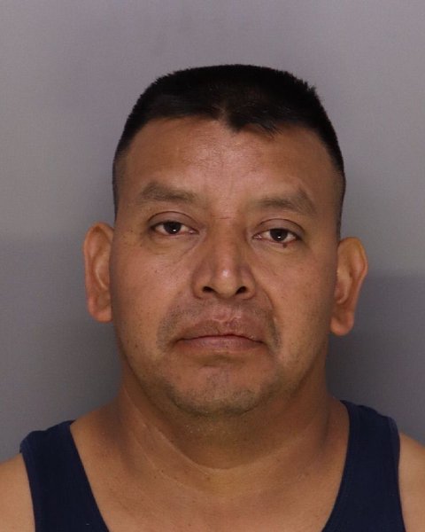 Mugshot of SERGIO VASQUEZ-SIMON