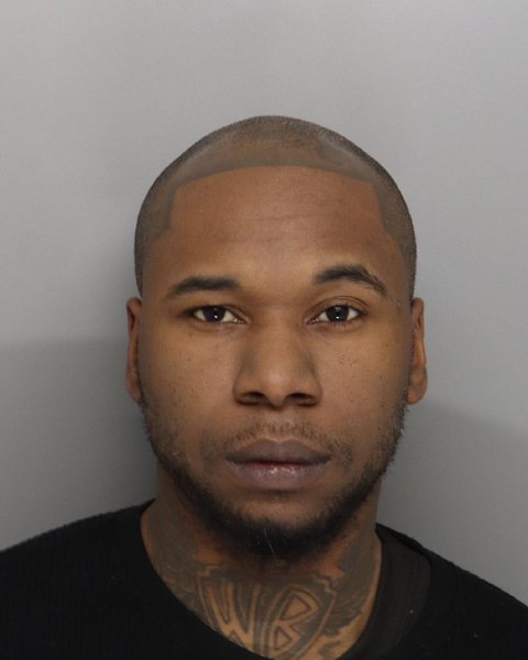 Mugshot of TRAEVON EDWARDS