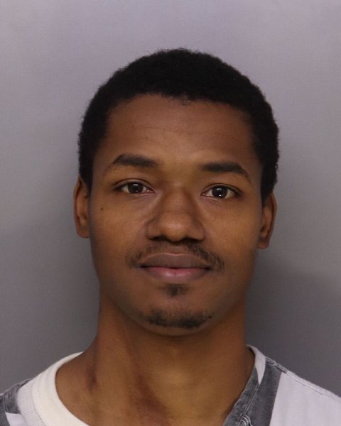 Mugshot of SHANIE HENRY