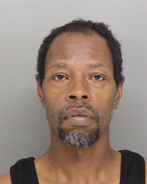 Mugshot of DEANDRE BULLUCKS