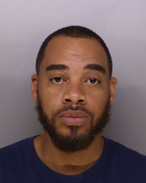 Mugshot of RANDY CALHOUN