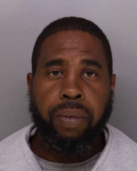Mugshot of BRYANT LEWIS