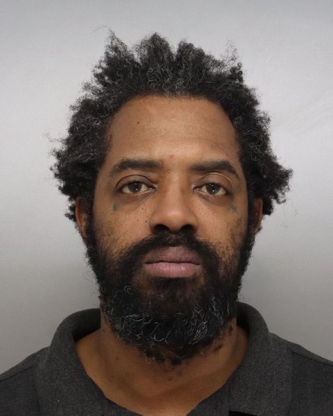 Mugshot of WILLIE GORDON