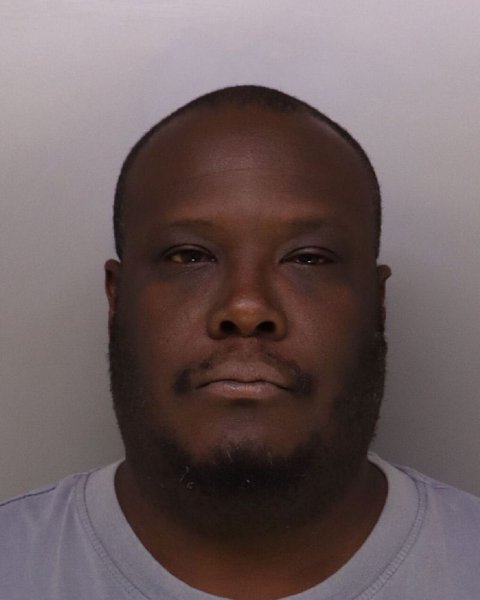 Mugshot of DWON SMITH
