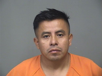 Mugshot of HECTOR HUGO