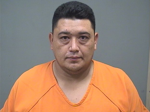 Mugshot of MARIO CASTRO-RODRIGUEZ