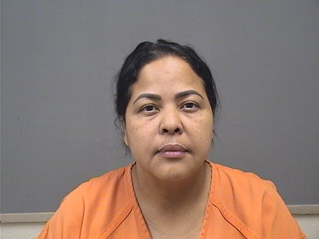 Mugshot of BETHANIA HENRIQUEZ PAILINO