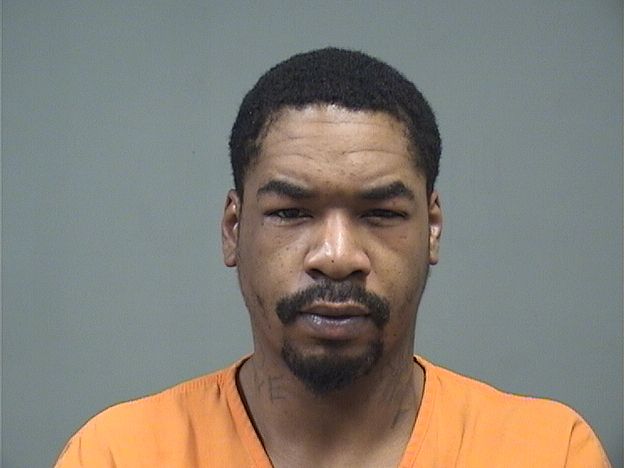 Mugshot of DANIEL TURNER