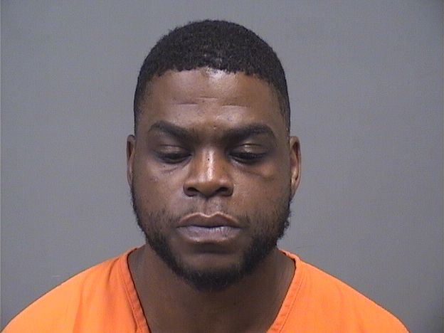 Mugshot of MAURICE BATES