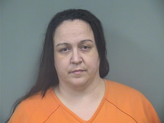Mugshot of JENNIFER ROBINSON