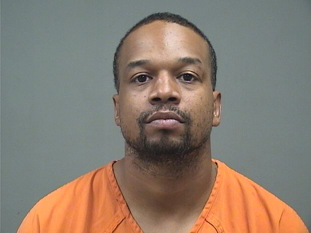 Mugshot of TERRANCE MACHEN