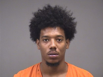 Mugshot of XZAVIER SUREN
