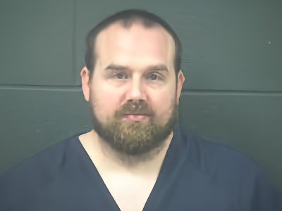 Mugshot of Aaron Quinton Thompson