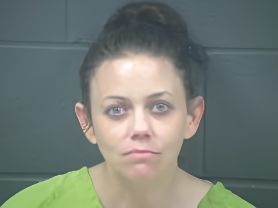 Mugshot of Falynn Louise Phillips