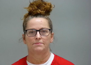 Mugshot of MICHELLE FAYE DETTY