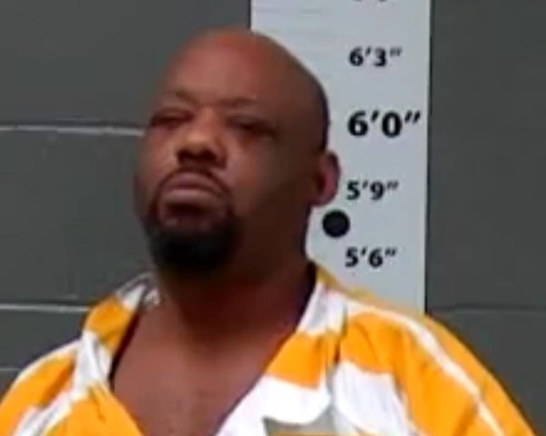 Mugshot of LENAEL TROY SMITH