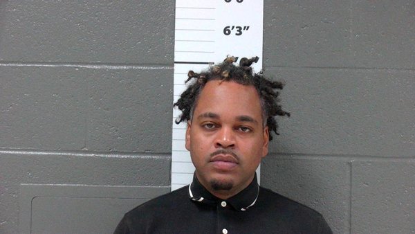 Mugshot of GIOVANNI G SWEET