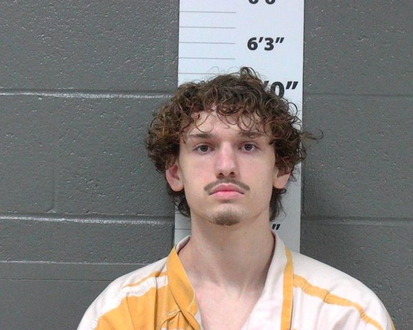 Mugshot of THOMAS HINDBAUGH