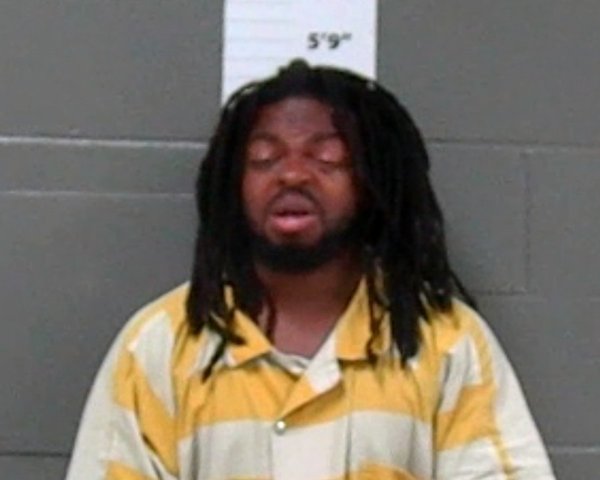 Mugshot of TREMAINE, JR MANNS