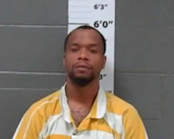 Mugshot of TREY E HAMMOCK