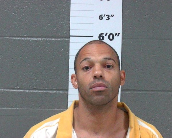 Mugshot of MICHAEL JAMES