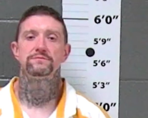 Mugshot of ADAM CHAPMAN