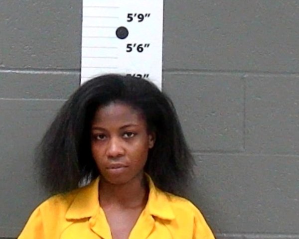 Mugshot of KIARA HAMPTON