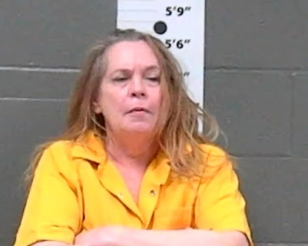 Mugshot of KIMBERLY MARIE HLAD
