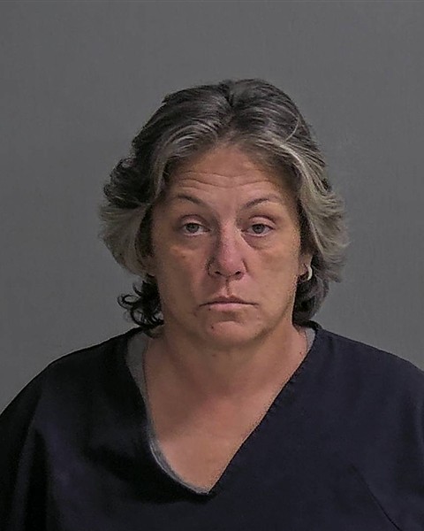 Mugshot of FAITH M FEDERSPIEL