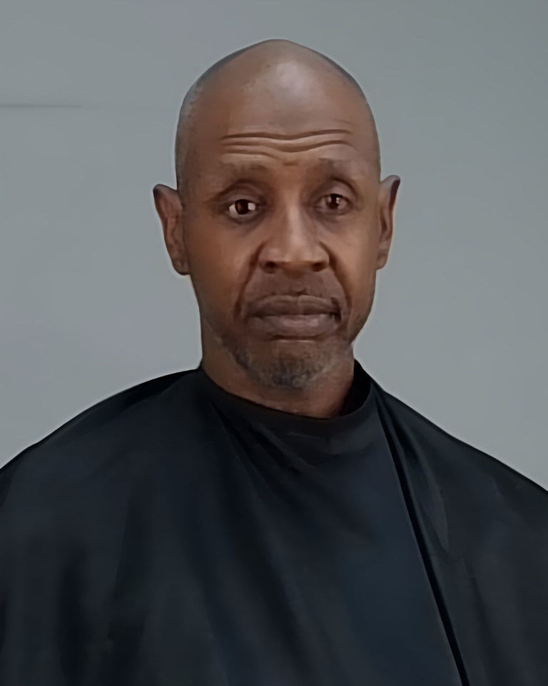 Mugshot of JAMES LOUIS, Jr GRAPHENREED