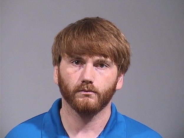 Mugshot of TREVER WAYNE LIGHTNER