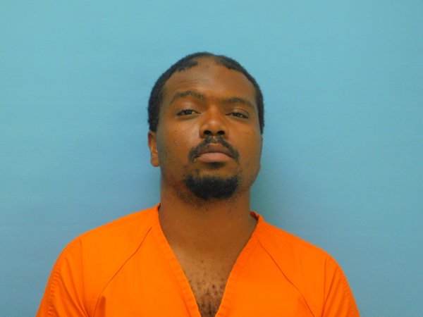 Mugshot of CEDRICK CRIMLEY