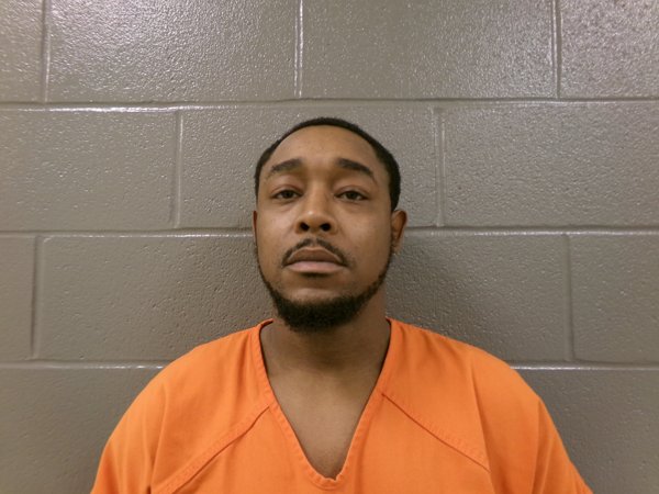Mugshot of BRUCE JR ALLEN WHITAKER