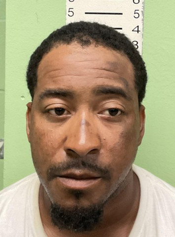 Mugshot of CUTNETUS LEVON PAYTON
