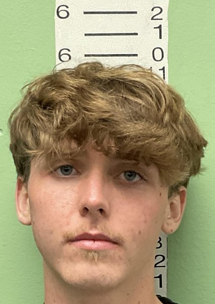 Mugshot of LANDON CARTER SHIELDS