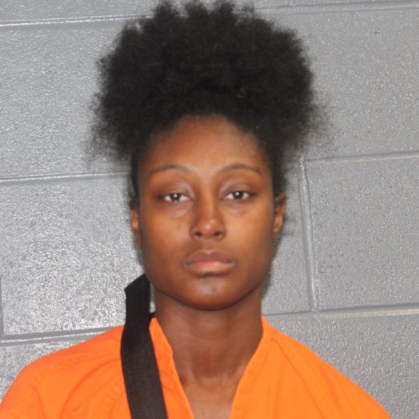 Mugshot of TASHANIQUE RENEE MOORE