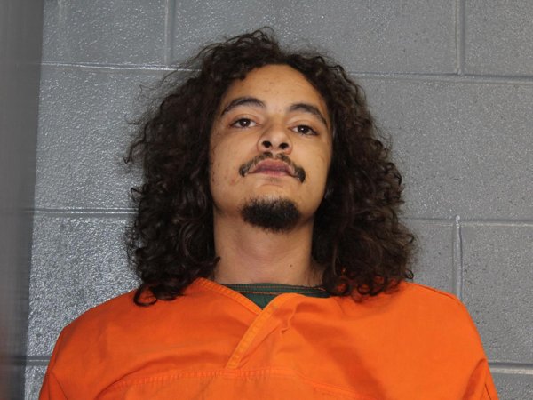 Mugshot of KAILYB IZAYAH CASIMIR DELCOUR
