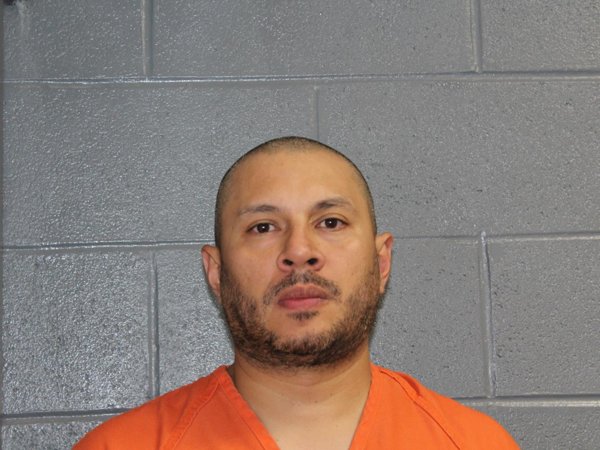 Mugshot of VICTOR MANUEL LOPEZ MARTINEZ