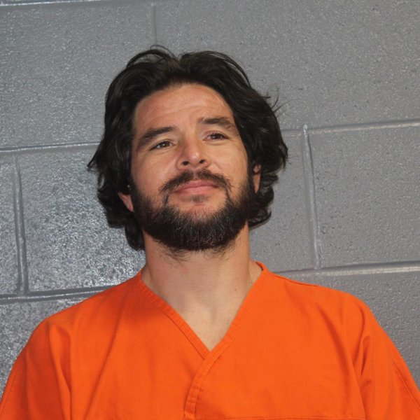 Mugshot of RYAN ALLEN OLIVER