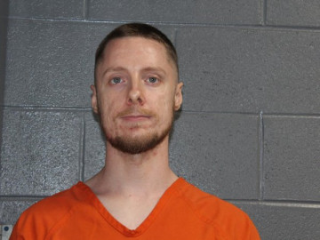 Mugshot of NEVIN TIMOTHY COUTU