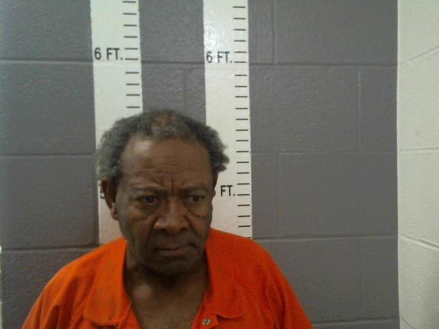 Mugshot of LOUIS WESLEY SENIOR. OWENS SR