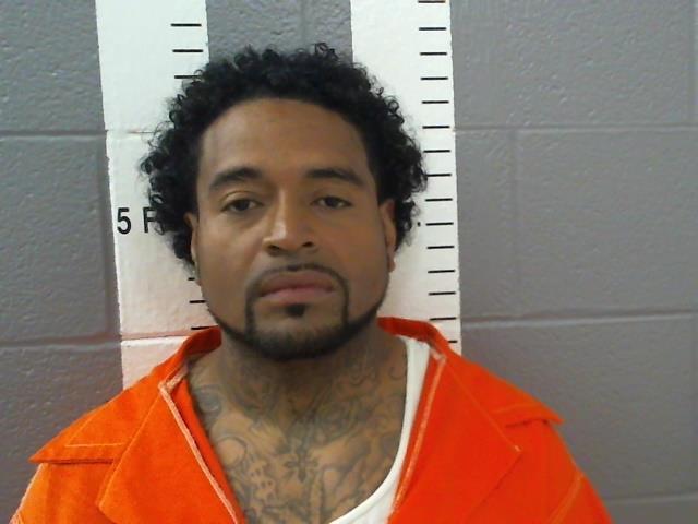 Mugshot of LAWAYNE MONTAE WRENN
