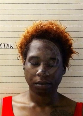 Mugshot of RENITA CARRIE WHITE