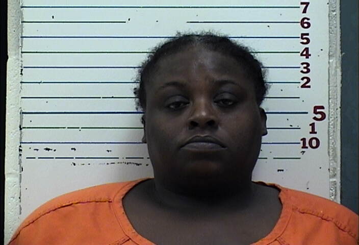 Mugshot of KESHIA CHIRON BATCHELOR